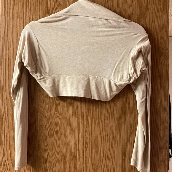 Long Sleeve Bolero - Picture 2 of 2